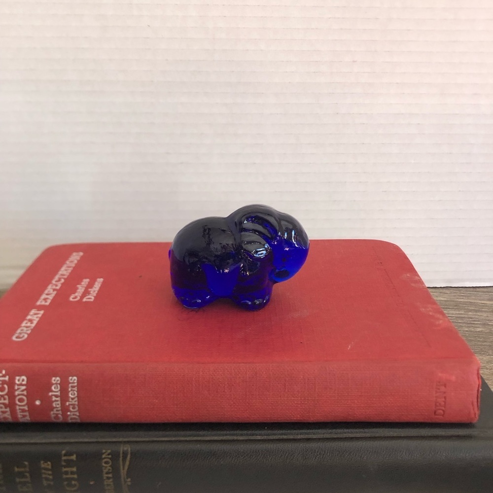 Blue Glass Elephant Figurine